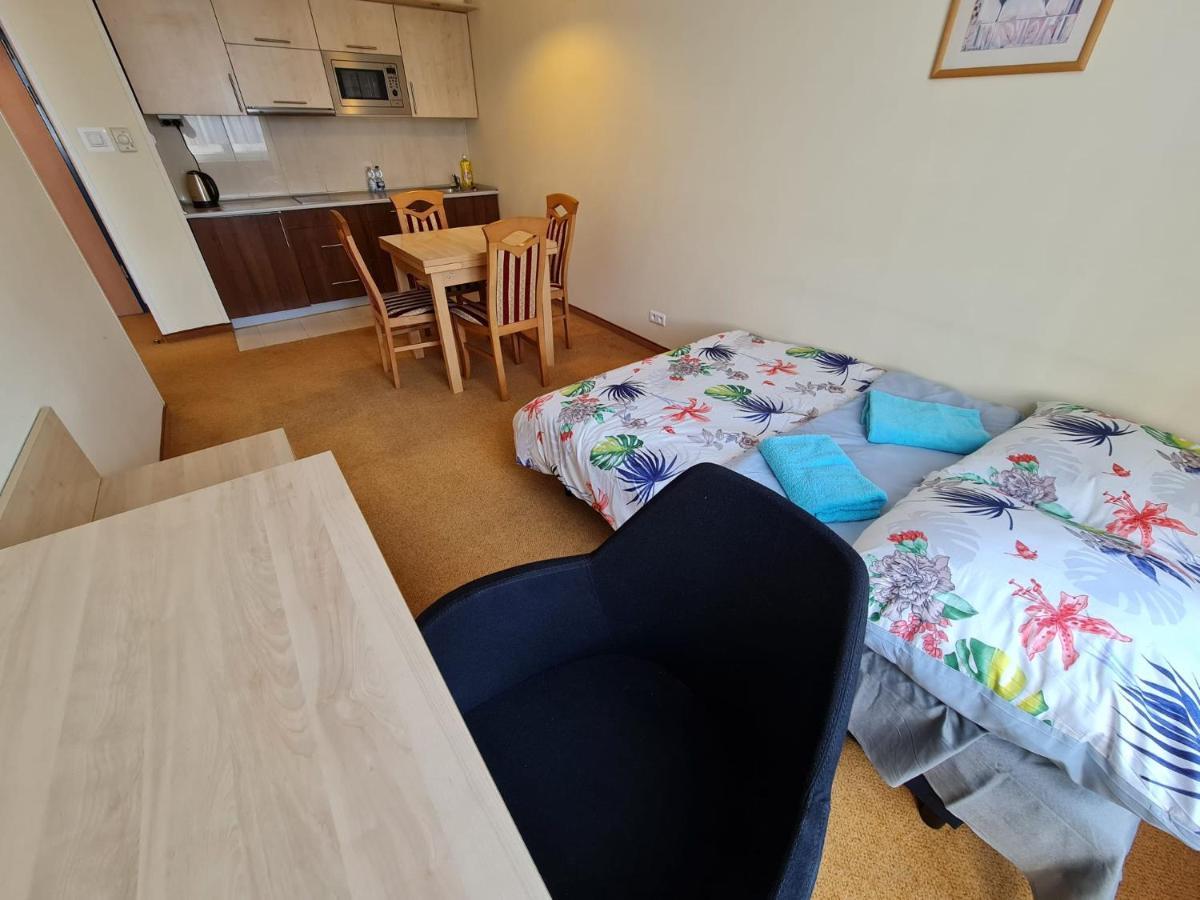 10Q - Z6 Apartament 802 Varşova Dış mekan fotoğraf